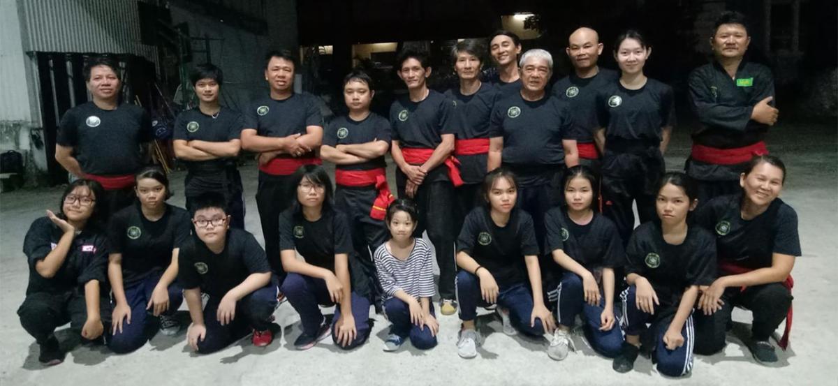 lắp đặt mái xếp